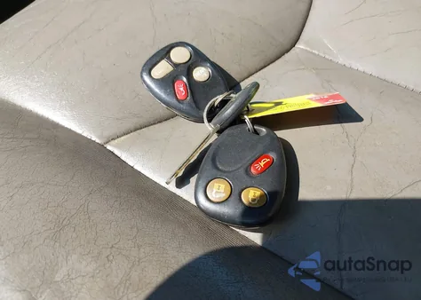 2004 Chevrolet Tahoe Lt from USA, damaged, VIN 1GNEK13ZX4R114130